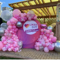 Фотозона з кульок "Like party" 1